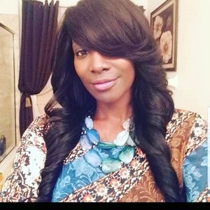 Meet your Posher, April